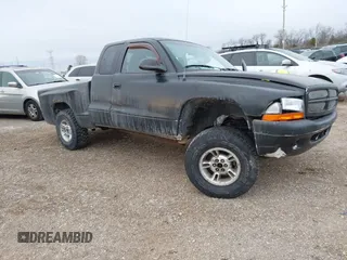 1999 Dodge Dakota SLT with VIN 1B7GG22Y6XS231301, listed as a IAAI auction lot 41427598 with Not Provided miles and . Bid and sale history available at carsss.com. Image 1.
