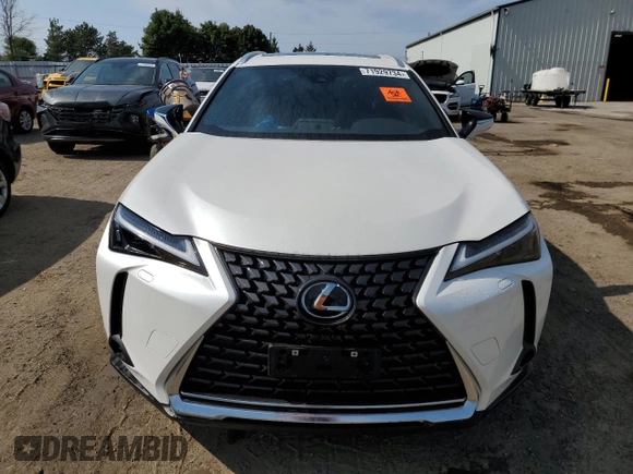 2024 Lexus UX 250h Premium z VIN JTHP9JBH4R2075099, wystawiony jako Copart lot #71929734 z przebiegiem 9 322 mil mil oraz Szkoda całkowita • Salvage title. Historia ofert i sprzedaży dostępna na DreamBid. Obrazek 5.