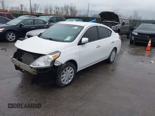 2018 Nissan Versa SV with VIN 3N1CN7AP0JL877856, listed as a IAAI auction lot 41056511 with 92,454 mi miles. Bid and sale history available at carsss.com. Image 2.