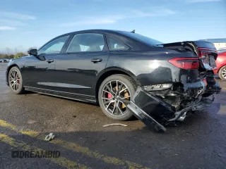 2020 Audi S8 z VIN WAU8SAF8XLN015240, wystawiony jako Copart lot #85310064 z przebiegiem 31 303 mil mil oraz Szkoda całkowita • Salvage title. Historia ofert i sprzedaży dostępna na DreamBid. Obrazek 2.
