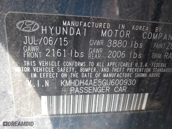2016 Hyundai Elantra SE with VIN KMHDH4AE5GU600930, listed as a IAAI auction lot 41731973 with 184,414 mi miles. Bid and sale history available at carsss.com. Image 9.