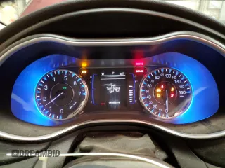 2015 Chrysler 200 Limited z VIN 1C3CCCABXFN670791, wystawiony jako Copart lot #55678725 z przebiegiem 148 988 mil mil oraz Szkody całkowita. Historia ofert i sprzedaży dostępna na DreamBid. Obrazek 9.