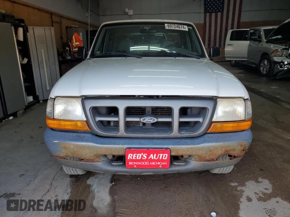 2000 Ford Ranger with VIN 1FTZR11V9YPA63632, listed as a Copart auction lot 69724674 with 216,839 mi miles and Clean Title. Bid and sale history available at DreamBid. Image 5.
