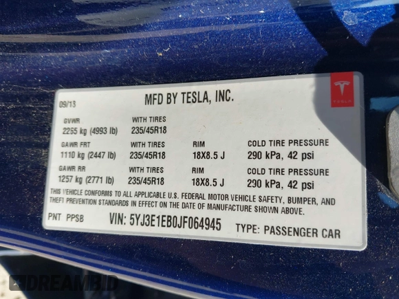 2018 Tesla Model 3 Long Range Battery z VIN 5YJ3E1EB0JF064945, wystawiony jako IAAI lot #42198286 z przebiegiem 35 112 mil mil oraz . Historia ofert i sprzedaży dostępna na DreamBid. Obrazek 9.