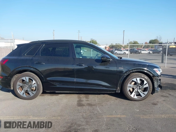 2021 Audi e-tron Premium with VIN WA1AAAGE3MB021535, listed as a IAAI auction lot 41146496 with 53,293 mi miles. Bid and sale history available at carsss.com. Image 14.