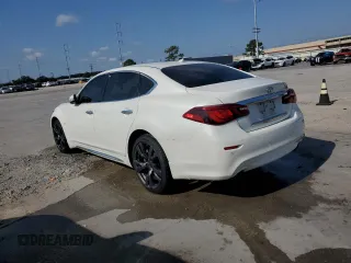 2016 Infiniti Q70 z VIN JN1BY1PP5GM631133, wystawiony jako Copart lot #75826404 z przebiegiem Nie podano mil oraz Czysty tytuł • Clean title. Historia ofert i sprzedaży dostępna na DreamBid. Obrazek 2.