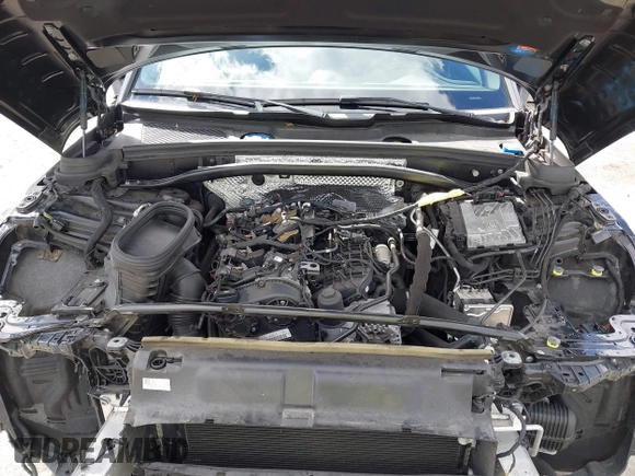 2020 Porsche Macan with VIN WP1AA2A5XLLB14757, listed as a IAAI auction lot 41731175 with 25,934 mi miles and . Bid and sale history available at DreamBid. Image 10.
