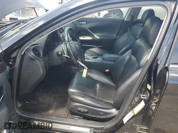 2006 Lexus IS 350 z VIN JTHBE262862003903, wystawiony jako Copart lot #55817035 z przebiegiem 153 965 mil mil oraz Szkoda całkowita • Salvage title. Historia ofert i sprzedaży dostępna na DreamBid. Obrazek 7.