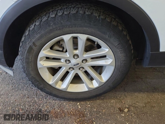 2016 Ford Explorer with VIN 1FM5K8B82GGA29479, listed as a IAAI auction lot 42844342 with 235,024 mi miles and . Bid and sale history available at DreamBid. Image 25.
