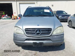 1998 Mercedes-Benz M 320/430/500 with VIN 4JGAB54E4WA028044, listed as a IAAI auction lot 42013560 with 196,372 mi miles and . Bid and sale history available at DreamBid. Image 6.