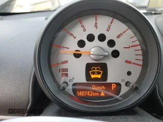 2014 MINI Countryman S z VIN WMWZC5C56EWP41872, wystawiony jako Copart lot #83203874 z przebiegiem 148 742 mil mil oraz Czysty tytuł • Clean title. Historia ofert i sprzedaży dostępna na DreamBid. Obrazek 9.