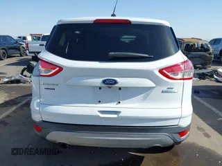 2015 Ford Escape z VIN 1FMTU0G90FUA81004, wystawiony jako IAAI lot #42261648 z przebiegiem 169 989 mil mil oraz . Historia ofert i sprzedaży dostępna na DreamBid. Obrazek 17.