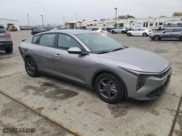 2025 Kia K4 LXS with VIN 3KPFT4DE0SE010441, listed as a Copart auction lot 81623774 with 3,339 mi miles and Salvage Title. Bid and sale history available at carsss.com. Image 4.