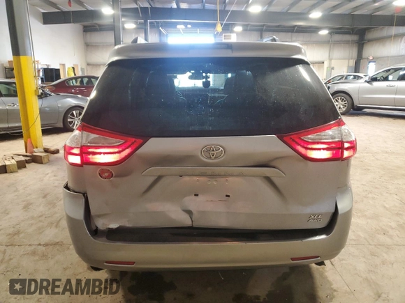 2016 Toyota Sienna Limited with VIN 5TDDK3DC1GS133312, listed as a Copart auction lot 61828725 with 116,562 mi miles and Salvage title. Bid and sale history available at DreamBid. Image 6.