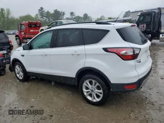 2018 Ford Escape SE z VIN 1FMCU9GD2JUA76985, wystawiony jako Copart lot #55743855 z przebiegiem 84 549 mil mil oraz Szkody całkowita. Historia ofert i sprzedaży dostępna na DreamBid. Obrazek 2.