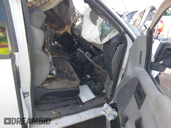 2007 Ford F-150 XL with VIN 1FTRF14W67NA73171, listed as a IAAI auction lot 41579282 with Not provided miles and . Bid and sale history available at DreamBid. Image 5.