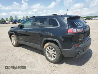 2019 Jeep Cherokee Latitude z VIN 1C4PJMCB8KD212964, wystawiony jako Copart lot #56205015 z przebiegiem 116 443 mil mil oraz Szkoda całkowita • Salvage title. Historia ofert i sprzedaży dostępna na DreamBid. Obrazek 2.
