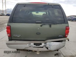 2000 Ford Expedition Eddie Bauer с VIN 1FMRU17L8YLA73107, выставлен на аукционе Copart как лот 44143455 с пробегом 232 826 миль миль и Списание • Salvage title. История ставок и продаж доступна на DreamBid. Изображение 6.
