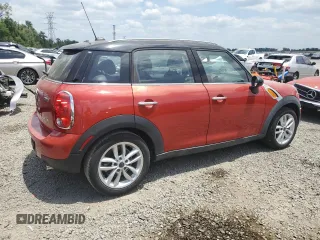 2014 MINI Countryman with VIN WMWZB3C57EWR36323, listed as a Copart auction lot 55098765 with 124,849 mi miles and Non Repairable. Bid and sale history available at DreamBid. Image 3.