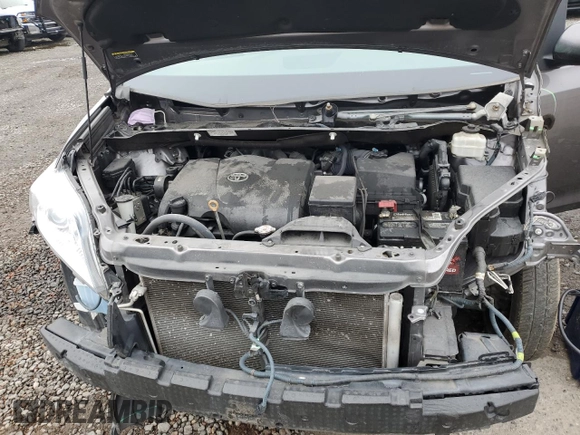 2019 Toyota Sienna LE Auto Access Seat with VIN 5TDKZ3DC1KS009648, listed as a Copart auction lot 88154995 with 68,417 mi miles and Salvage Title. Bid and sale history available at DreamBid. Image 11.