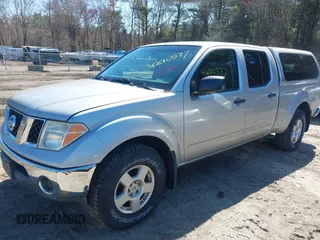 2007 Nissan Frontier SE with VIN 1N6AD09W97C423696, listed as a IAAI auction lot 42010577 with 117,096 mi miles. Bid and sale history available at carsss.com. Image 17.
