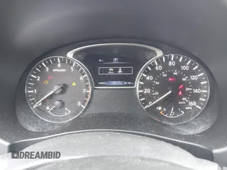 2018 Nissan Altima SR with VIN 1N4AL3AP0JC191207, listed as a IAAI auction lot 42033493 with 104,822 mi miles and . Bid and sale history available at carsss.com. Image 7.