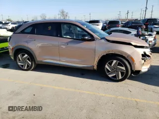 2020 Hyundai NEXO Limited z VIN KM8J84A69LU007979, wystawiony jako Copart lot #88574595 z przebiegiem 21 640 mil mil oraz Szkoda całkowita • Salvage title. Historia ofert i sprzedaży dostępna na DreamBid. Obrazek 4.