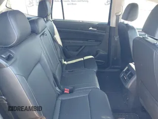 2021 Volkswagen Atlas SE z VIN 1V2DP2CA3MC518670, wystawiony jako IAAI lot #41860811 z przebiegiem 69 270 mil mil oraz . Historia ofert i sprzedaży dostępna na DreamBid. Obrazek 8.
