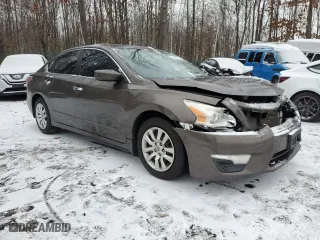 2015 Nissan Altima 2.5 S with VIN 1N4AL3AP0FC107359, listed as a Copart auction lot 86424114 with 113,019 mi miles and Salvage Title. Bid and sale history available at carsss.com. Image 4.