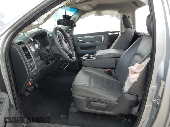 2017 Ram 1500 Express z VIN 3C6JR6AG3HG604889, wystawiony jako Copart lot #54001145 z przebiegiem 74 609 mil mil oraz Szkoda całkowita • Salvage title. Historia ofert i sprzedaży dostępna na DreamBid. Obrazek 7.