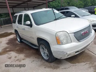 2009 GMC Yukon Denali с VIN 1GKFC032X9R164822, выставлен на аукционе IAAI как лот 42283817 с пробегом 205 275 миль миль и . История ставок и продаж доступна на DreamBid. Изображение 1.