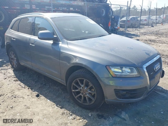 2012 Audi Q5 2.0T Premium Plus with VIN WA1LFAFP4CA081888, listed as a IAAI auction lot 41521212 with 91,295 mi miles. Bid and sale history available at carsss.com. Image 1.