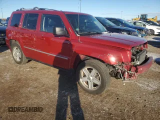 2010 Jeep Patriot Limited with VIN 1J4NF4GB6AD555607, listed as a Copart auction lot 82684464 with 83,915 mi miles and Salvage Title. Bid and sale history available at DreamBid. Image 4.