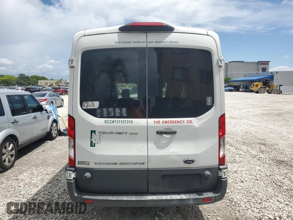 2018 Ford Transit с VIN 1FTYR2DMXJKA77367, выставлен на аукционе Copart как лот 61087535 с пробегом 114 467 миль миль и Чистый • Clean title. История ставок и продаж доступна на DreamBid. Изображение 6.