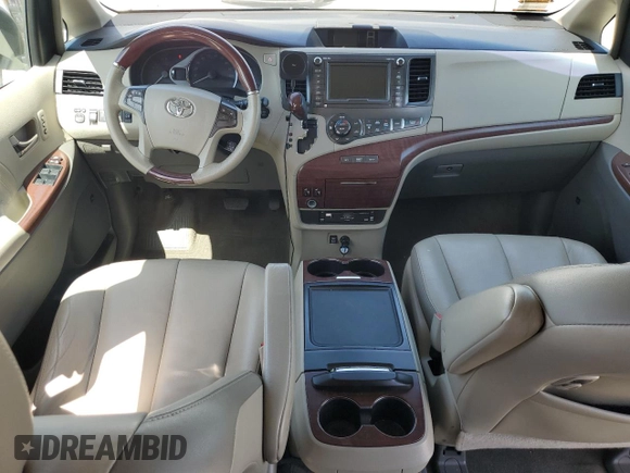 2013 Toyota Sienna XLE with VIN 5TDDK3DC2DS053531, listed as a Copart auction lot 54243695 with 110,000 mi miles and Salvage Title. Bid and sale history available at DreamBid. Image 8.