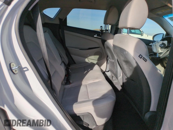 2019 Hyundai Tucson Sport z VIN KM8J3CAL7KU871099, wystawiony jako Copart lot #87232004 z przebiegiem 92 338 mil mil oraz Szkoda całkowita • Salvage title. Historia ofert i sprzedaży dostępna na DreamBid. Obrazek 10.