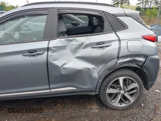 2020 Hyundai Kona Limited with VIN KM8K3CA5XLU396152, listed as a IAAI auction lot 42165576 with 35,260 mi miles. Bid and sale history available at carsss.com. Image 6.