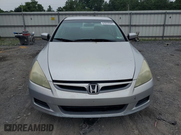 2006 Honda Accord LX with VIN 1HGCM56476A082838, listed as a Copart auction lot 62833545 with 278,550 mi miles and Clean title. Bid and sale history available at DreamBid. Image 5.