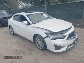 2019 Acura ILX with VIN 19UDE2F35KA012742, listed as a IAAI auction lot 41174157 with 39,000 mi miles. Bid and sale history available at carsss.com. Image 1.