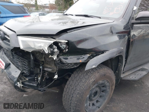 2021 Toyota 4Runner SR5 with VIN JTEMU5JR6M5855676, listed as a IAAI auction lot 41313015 with 101,078 mi miles and . Bid and sale history available at DreamBid. Image 17.