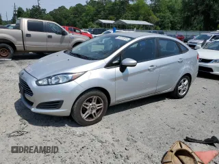 2019 Ford Fiesta SE z VIN 3FADP4BJ9KM114076, wystawiony jako Copart lot #56751615 z przebiegiem 67 723 mil mil oraz Szkoda całkowita • Salvage title. Historia ofert i sprzedaży dostępna na DreamBid. Obrazek 1.