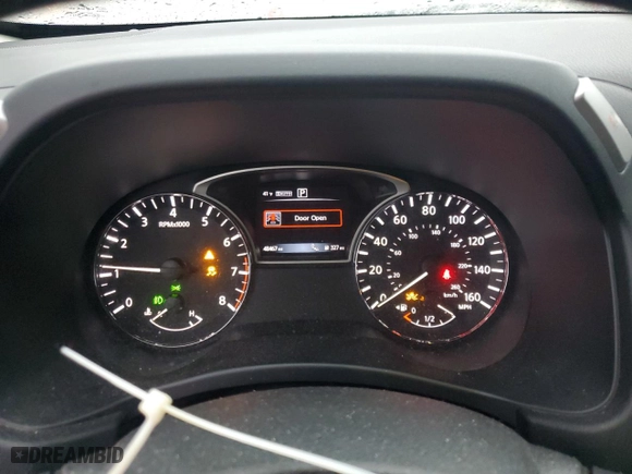 2020 Nissan Pathfinder SL with VIN 5N1DR2CM9LC613329, listed as a Copart auction lot 43686705 with 48,467 mi miles and Salvage Title. Bid and sale history available at carsss.com. Image 9.