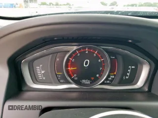 2017 Volvo XC60 Inscription z VIN YV440MDU7H2008583, wystawiony jako Copart lot #54353815 z przebiegiem 115 680 mil mil oraz Szkoda całkowita • Salvage title. Historia ofert i sprzedaży dostępna na DreamBid. Obrazek 9.