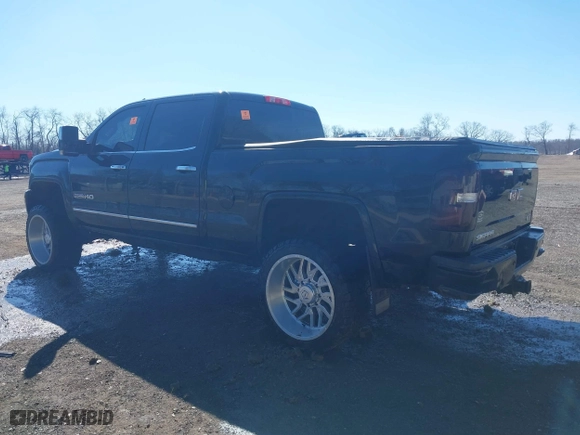 2017 GMC Sierra 2500HD SLT with VIN 1GT12TEY5HF249272, listed as a IAAI auction lot 41854590 with 134,866 mi miles. Bid and sale history available at carsss.com. Image 3.
