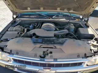2002 Chevrolet Tahoe LS with VIN 1GNEC13T02R130570, listed as a Copart auction lot 61617185 with 166,467 mi miles and Clean title. Bid and sale history available at DreamBid. Image 12.