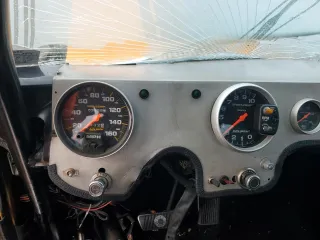 1970 Ford Mustang z VIN 0T02H149716, wystawiony jako Copart lot #78257704 z przebiegiem 3 658 mil mil oraz Szkoda całkowita • Salvage title. Historia ofert i sprzedaży dostępna na DreamBid. Obrazek 9.