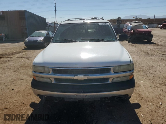 2000 Chevrolet Suburban LS with VIN 3GNGK26U2YG222505, listed as a Copart auction lot 74813244 with 311,269 mi miles and Salvage Title. Bid and sale history available at carsss.com. Image 5.
