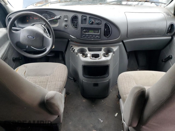2005 Ford Econoline Passenger XL with VIN 1FBNE31L45HA70020, listed as a Copart auction lot 43475345 with 124,301 mi miles and Clean Title. Bid and sale history available at carsss.com. Image 8.