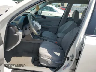2009 Subaru Forester X with VIN JF2SH61609H793405, listed as a Copart auction lot 60682025 with 152,435 mi miles and Salvage title. Bid and sale history available at DreamBid. Image 7.