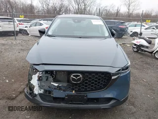 2024 Mazda CX-5 2.5 S Carbon Edition with VIN JM3KFBCL5R0430300, listed as a IAAI auction lot 41206420 with 4,726 mi miles. Bid and sale history available at carsss.com. Image 12.